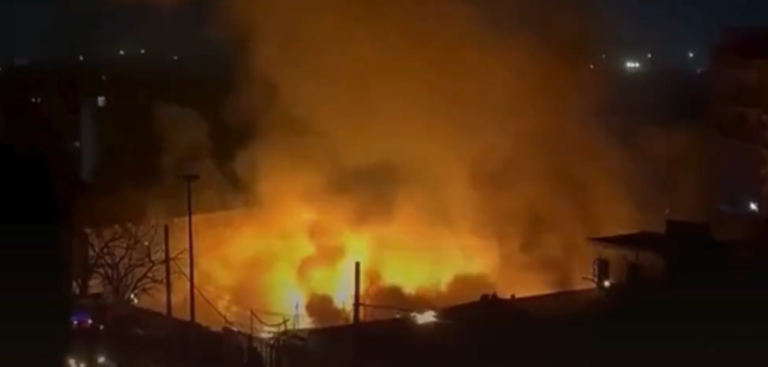 Delhi: Fire Guts 30 Huts and Two Factories in Dwarka Mod