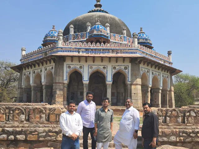 VHP Inspects Humayun’s Tomb, Eyes on Safdarjung’s Next