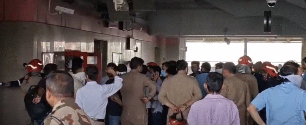 Fire Erupts at Sanjay Lake Metro Station in Trilokpuri Fire Erupts at Sanjay Lake Metro Station in Trilokpuri