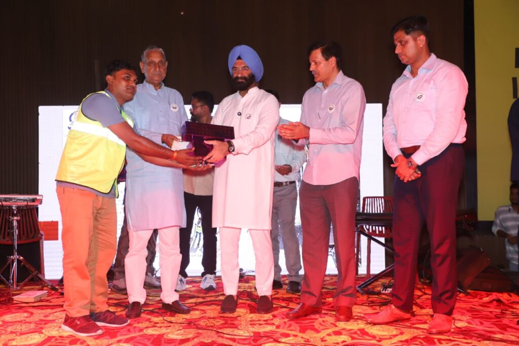 MCD Commissioner Ashwani Kumar: 1,000 MT Extra Waste Lifted Daily in Swachhata Drive, Citizens’ Support Key to ‘Dilli Ko Kude Se Azaadi’