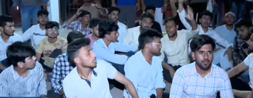 Delhi University’s Motilal Nehru College Erupts in Protest Over Student Union Election, Students Allege Mass Rejection of Nominations on Attendance Rule
