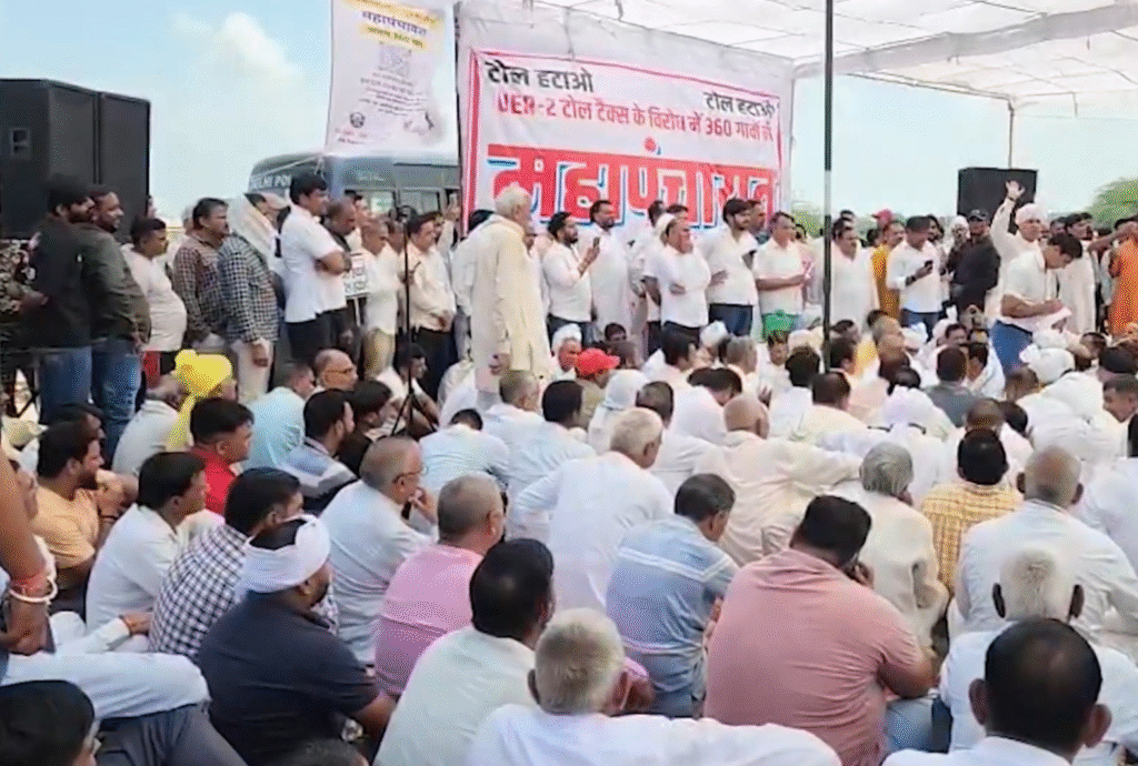 Delhi Villagers Issue Ultimatum: Mundka Toll Plaza Must Go by September 20, Protest with JCBs and Tractors Planned for 21st