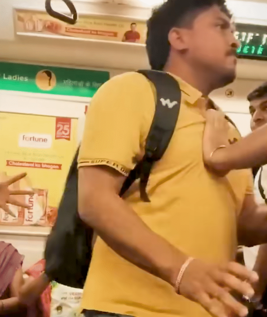 Frequent Fights Inside Delhi Metro Raise Safety Concerns — Viral Videos Spark Questions Over CISF and DMRC Security Measures Frequent Fights Inside Delhi Metro Raise Safety Concerns — Viral Videos Spark Questions Over CISF and DMRC Security Measures