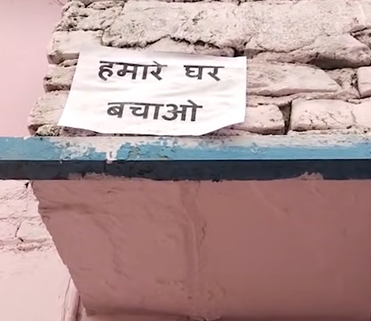 Demolition Notices Trigger Anxiety Among Residents in Shalimar Bagh Over Proposed Road Widening