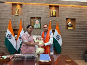 CM Rekha Gupta Congratulates New Delhi Mayor, Deputy Mayor; Stresses Coordination for City Development