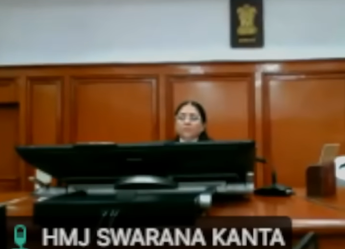 Kejriwal Moves Delhi High Court Seeking Recusal of Judge; Hearing on April 13