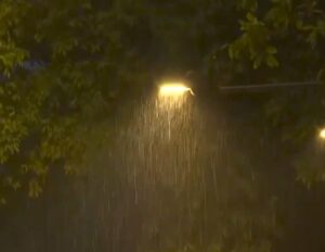 Light Rain, Drizzle Likely Across Delhi-NCR; Thunderstorms and Gusty Winds Expected in Nearby Regions