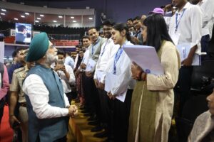 Delhi LG Taranjit Singh Sandhu Hands Over Appointment Letters to 1,647 Newly Recruited DDA Employees