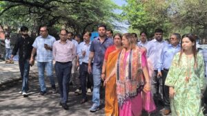 Encroachment & Garbage Choke Kalkaji: Deputy Mayor Dr. Monica Pant Orders Crackdown, Reviews Civic Failures