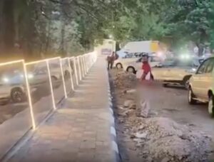 Mirrors Installed to Stop Public Urination in Mysuru, But Civic Sense Still Missing