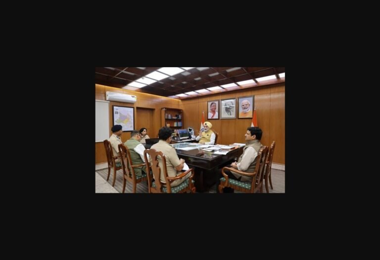 Delhi lieutenant governor reviews women students’ safety with police officials