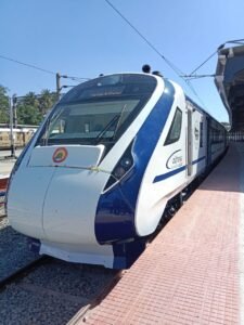 Banaras–New Delhi Sleeper Vande Bharat inaugural special: Full schedule Blue-and-white Vande Bharat train at a station platform.